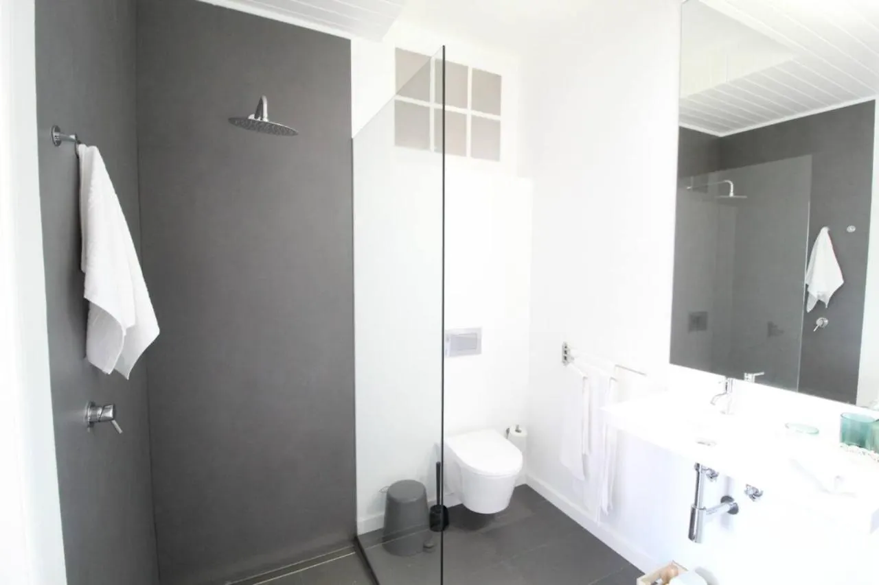 Ferienhaus Lovely Bedroom With Patio In Lisboa